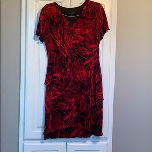Connected Apparel Rose print dress Size 12